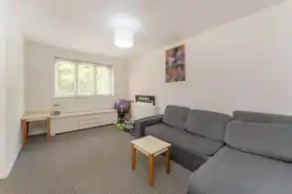 156 Wigston Close, photo 2
