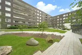 157 Beck Square, photo 2