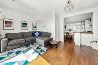 157 Ross Road, photo 4