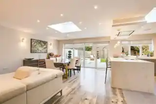 158 Linden Gardens, photo 3