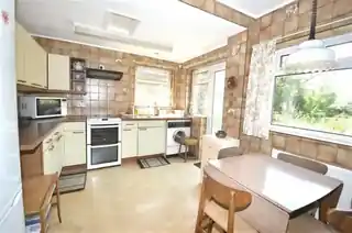 159 Chanctonbury Way, photo 3