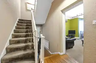 15A Laurel Road, photo 4