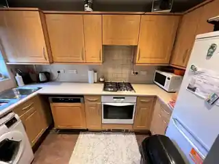 16 Buttercup Close, photo 3