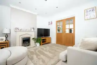 16 Campden Road, photo 4