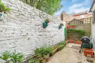 16 Cargill Road, photo 2