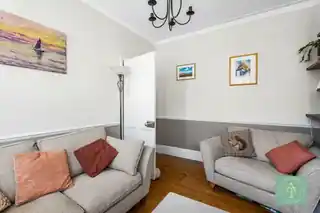 16 Cedars Road, photo 3