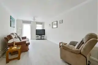 16 Clearbrook Way, photo 3