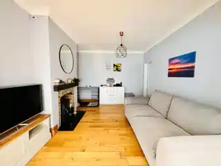 16 Eastview Avenue, photo 3