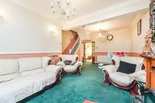 16 Elizabeth Road, photo 2