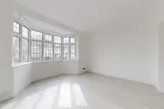16 Elm Close, photo 4