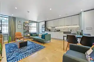 16, Garland Court, Lisgar Terrace, photo 2