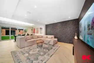 16 Grange Road, photo 2