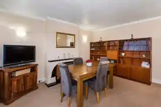 16 Harding Road, photo 4