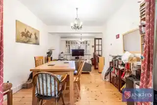 16 Hinton Road, photo 4