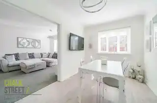 16 Jasmine Road, photo 4
