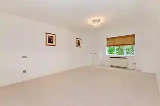 16 Jem Paterson Court, photo 2