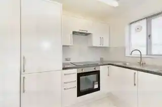 16 Jem Paterson Court, photo 4