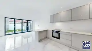 16 Kilby Close, photo 2