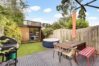 16 Northcote Road, photo 3