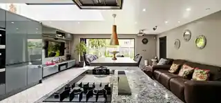 16 Oakdale Road, photo 2