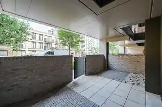 16 Olympic Park Avenue, photo 2