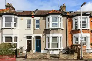 16 Pelham Road, photo 2
