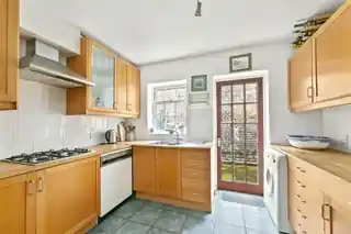 16 Rosedale Road, photo 4