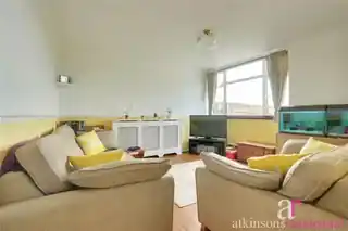 16 Sinclare Close, photo 2