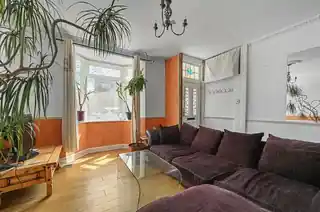 16 Stracey Road, photo 3