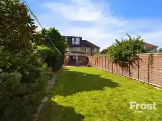 16 Vernon Road, photo 3
