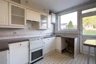 16 Willow Walk, photo 3