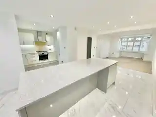 16 Woodway Crescent, photo 2