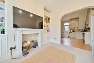 160 Earlsfield Road, photo 3