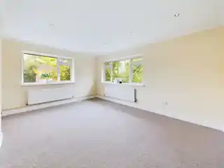 160A Southbourne Gardens, photo 2