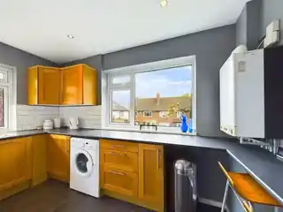 160A Southbourne Gardens, photo 3