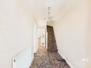 162 Benhurst Avenue, photo 2