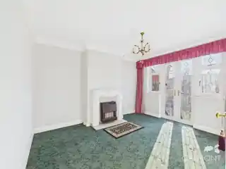 162 Benhurst Avenue, photo 4