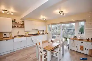 162 Northumberland Avenue, photo 3