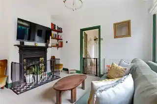 163 Longley Road, photo 4