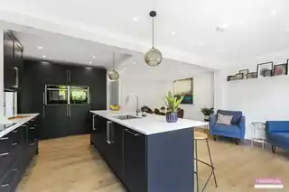 163 South Lodge Drive, photo 4