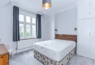 164 Harefield Road, photo 4