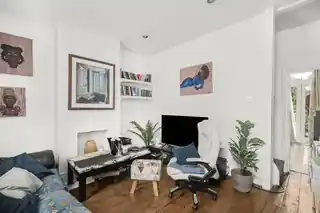 164 Parchmore Road, photo 2