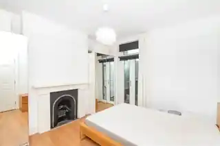 164A Drakefell Road, photo 3