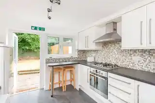 164A Drakefell Road, photo 4
