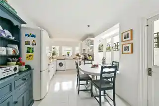 165 Amyand Park Road, photo 3
