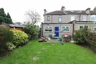 165 Lansdowne Road, photo 3
