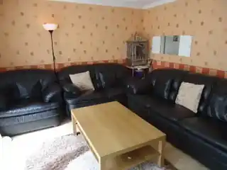 166 Harlech Gardens, photo 2