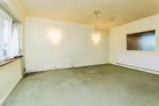 166 Homestead Way, photo 3