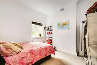 167 Broomwood Road, photo 4
