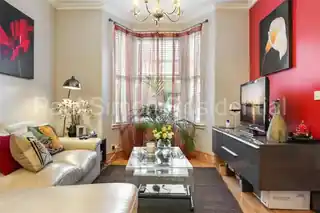 168 Roslyn Road, photo 4